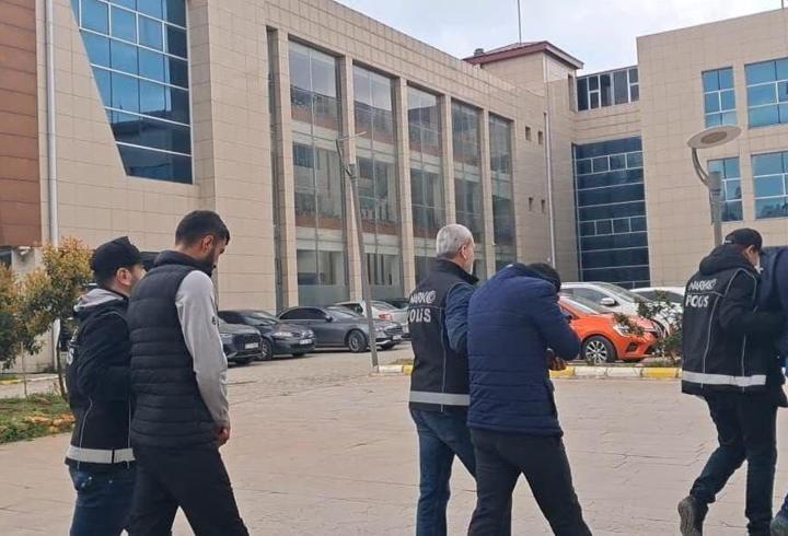 Kilis'te uyuşturucu operasyonunda 2 zanlı tutuklandı