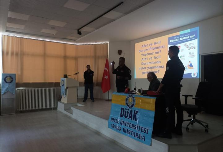 Diyarbakır’da, hastane personellerine afet farkındalık eğitimi
