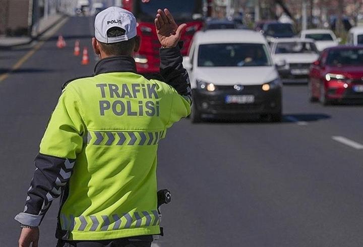 Dikkat! İstanbul'da bazı yollar trafiğe kapatıldı