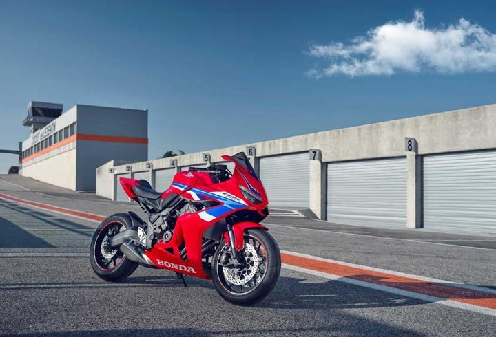 Honda’nın yeni vites teknolojisi E-Clutch Türkiye'de