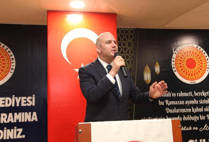 AK Parti Genel Başkan Yardımcısı İleri, Bitlis'te iftar programında konuştu: