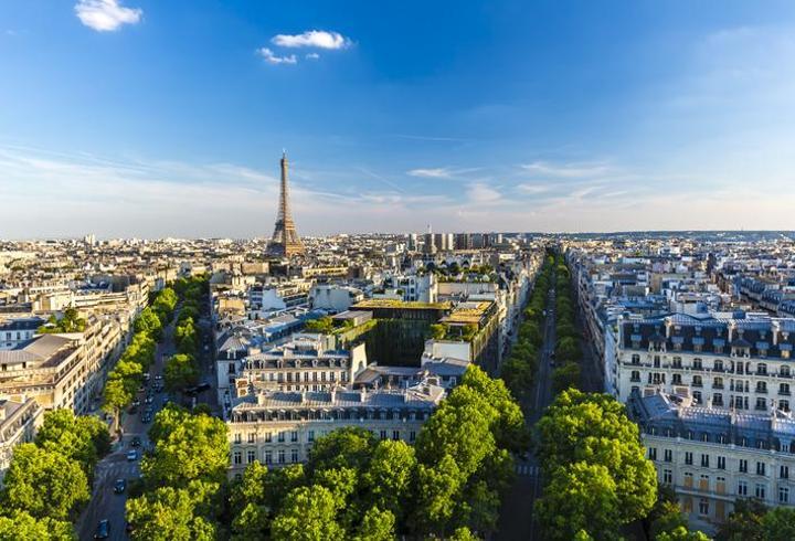 Paris oyunu kullandı: 500 cadde trafiğe kapatılacak