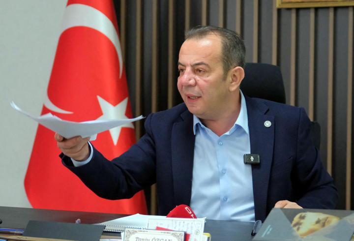 Tanju Özcan: İki bakanlıktan bir kişi bile içeride değil