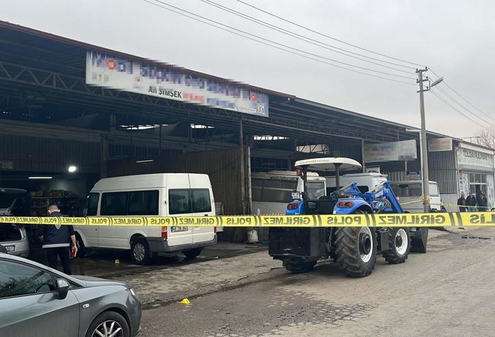 Baba, oğlunu öldüren kardeşini tabancayla vurdu