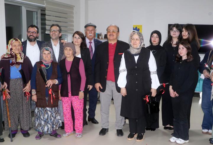Huzurevi sakinleri moral depoladı
