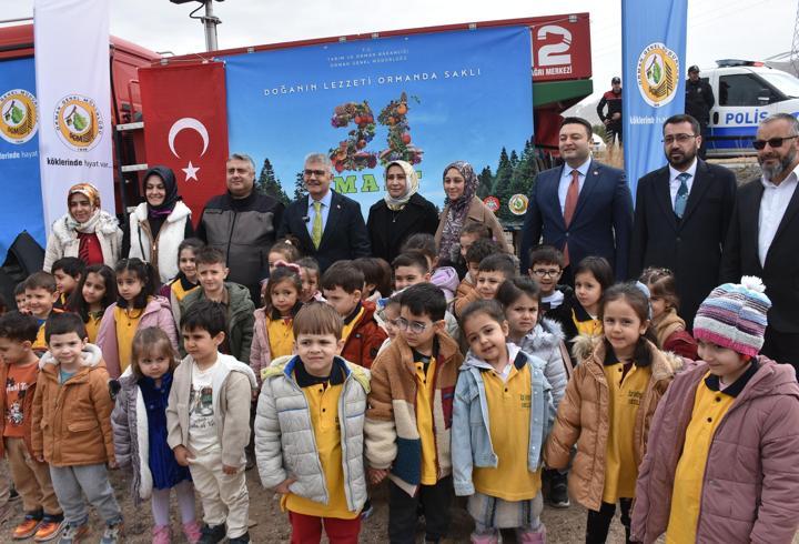 Ormancılık Günü'nde bin fidan toprakla buluştu