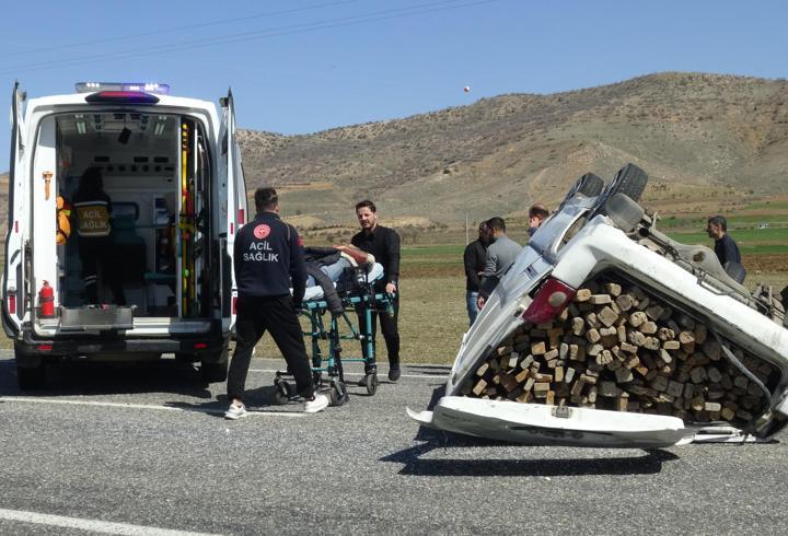 Batman’da takla atan kamyonet ters döndü, sürücüsü yaralandı