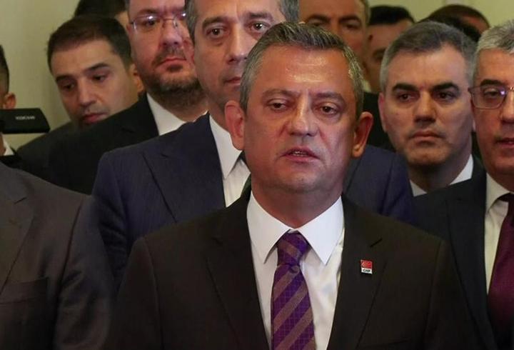 Özgür Özel, Trump'a mı özeniyor?