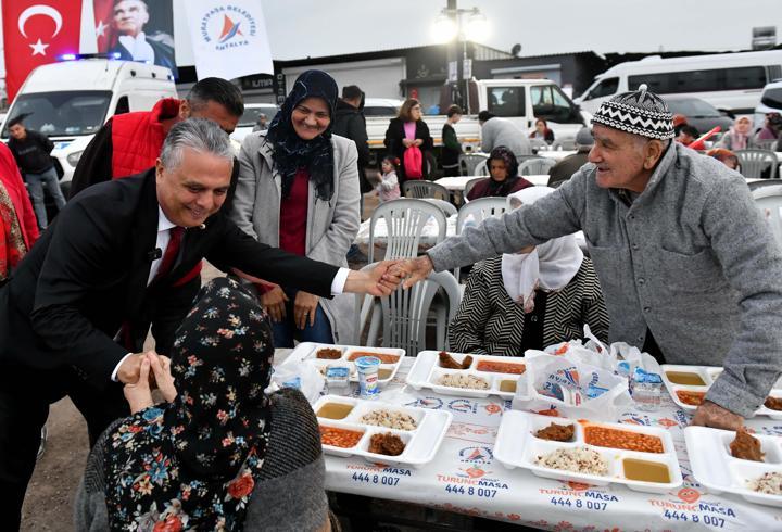 Başkan Uysal Kırcamililere müjdeyi verdi