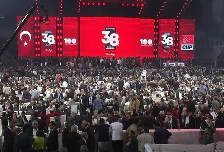 CHP kurultayını ne bekliyor?