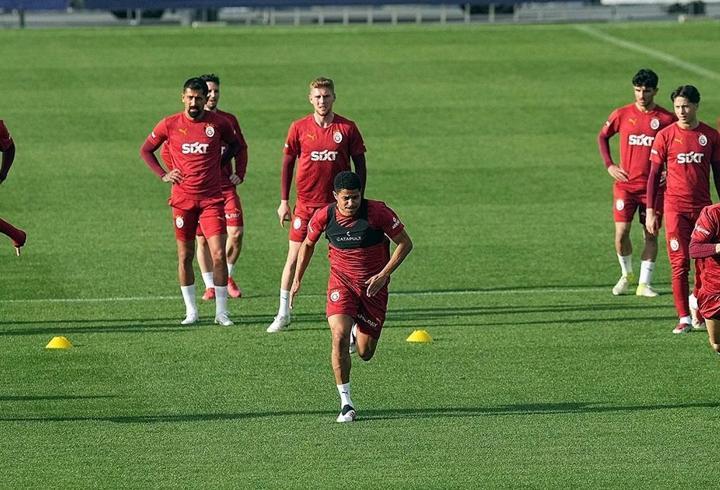 Galatasaray, Beşiktaş derbisine hazırlanıyor