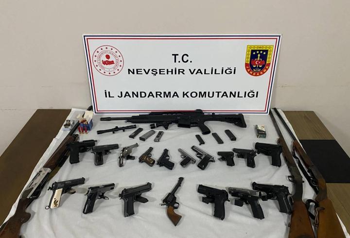 Nevşehir'de yasa dışı silah ticaretine 2 gözaltı