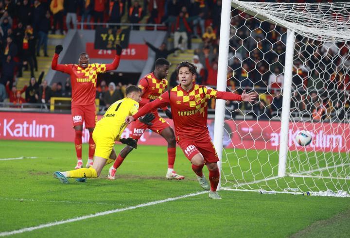 Göztepe Trabzonspor deplasmanında terleyecek