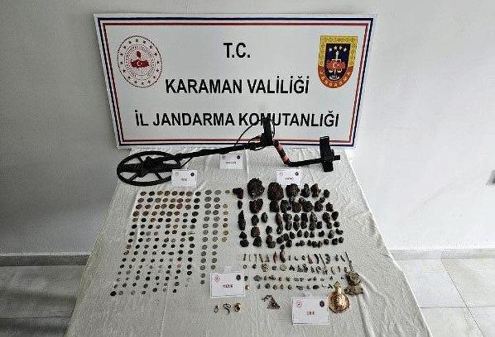Karaman'da 118 parça göktaşı ele geçirldi