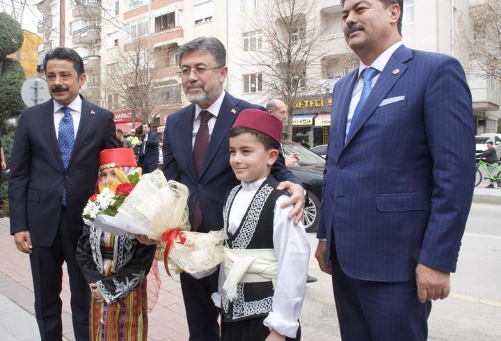 Tarım ve Orman Bakanı Yumaklı, Kırşehir'de konuştu: