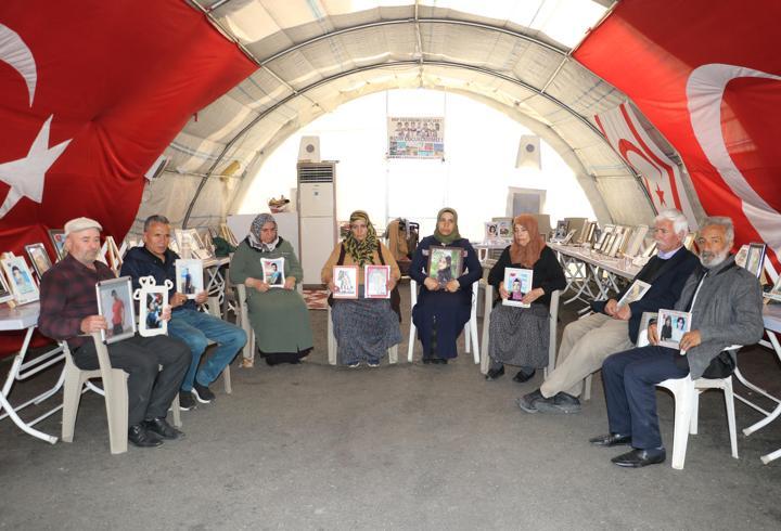 Diyarbakır'da evlat nöbetinde 11'inci bayram
