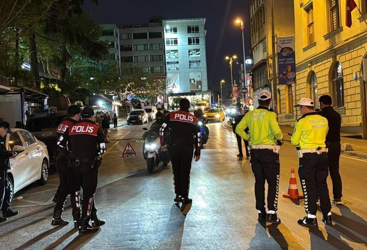 İstanbul'da çeşitli suçlardan aranan 545 kişi yakalandı