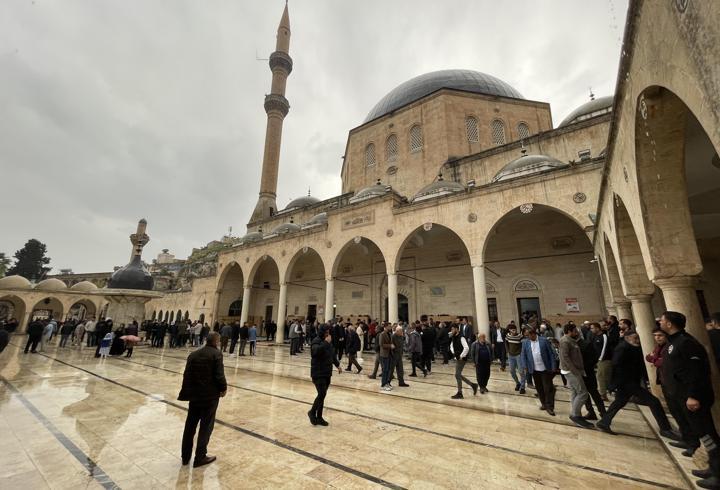 Gaziantep ve çevre illerde bayram namazı kılındı