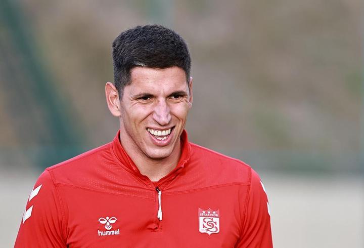Sivasspor’a kalecisinden kötü haber