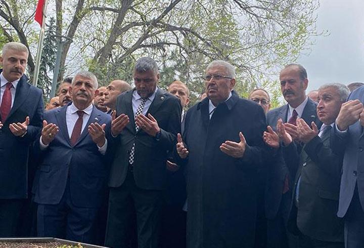 Alparslan Türkeş, vefatının 28. yıl dönümünde anıldı