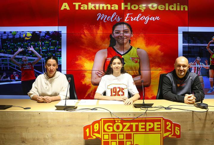 Göztepe'de Melis imzayı attı