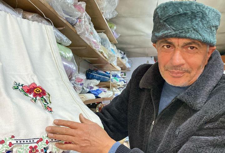 Karslı perdecinin kültürel mirası yaşatma çabası