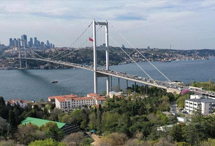 İstanbul Boğazı'nda gemi trafiği normale döndü
