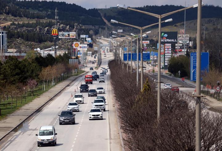 Afyonkarahisar'dan 11 günde 5 milyon 309 bin araç geçti