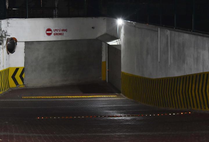Site Görevlisi, Husumetlisini Öldürdü