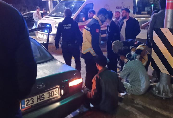 Elazığ’da otomobiller çarpıştı: 2 yaralı