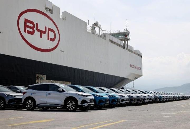 BYD'nin dev araç gemisi "BYD CHANGZHOU", 7 bin araçla Türkiye'de