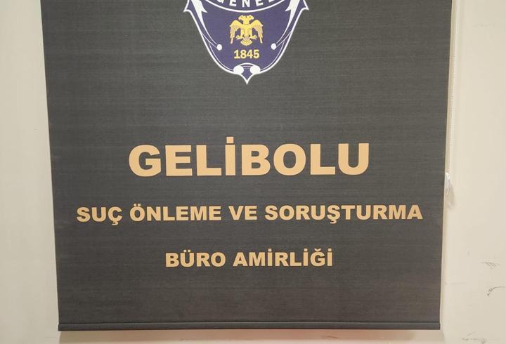 Evinde uyuşturucu ile yakalanıp, gözaltına alındı