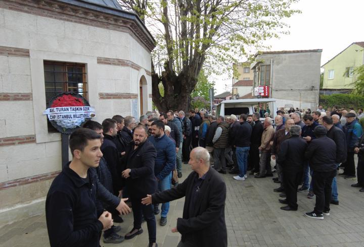 Kazada hayatını kaybeden 3 öğretmen Düzce’de toprağa verildi