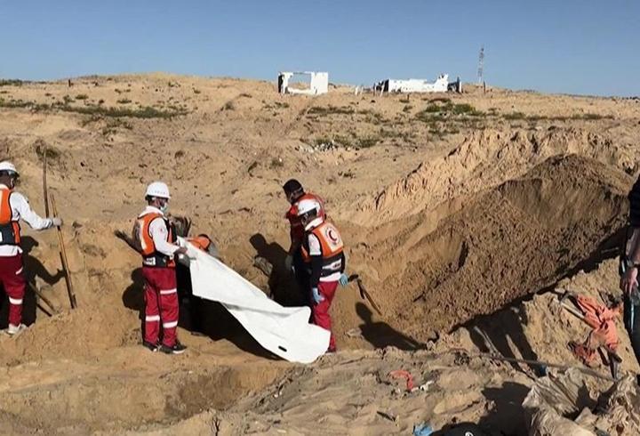 İsrail 15 sağlık çalışanını katletti… Önce reddetti sonra kabul etti