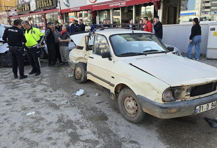 Kazan’da trafik kazası; 2 yaralı