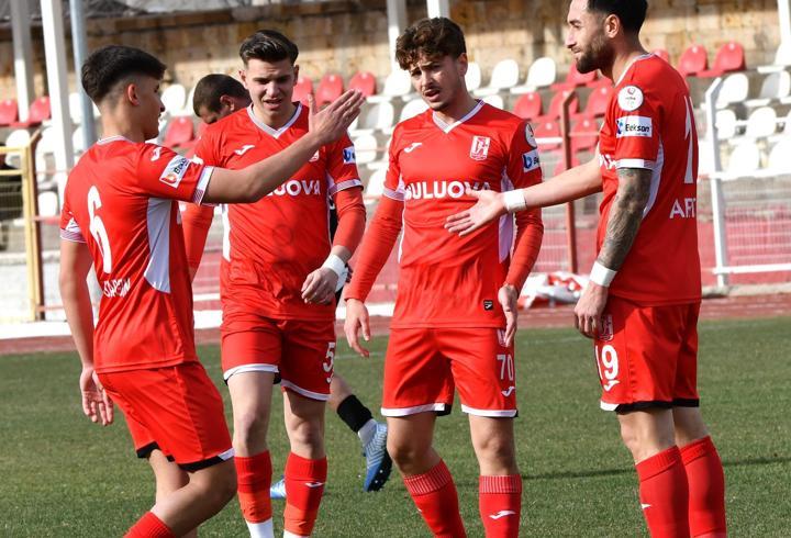 Balıkesirspor farkı eritti