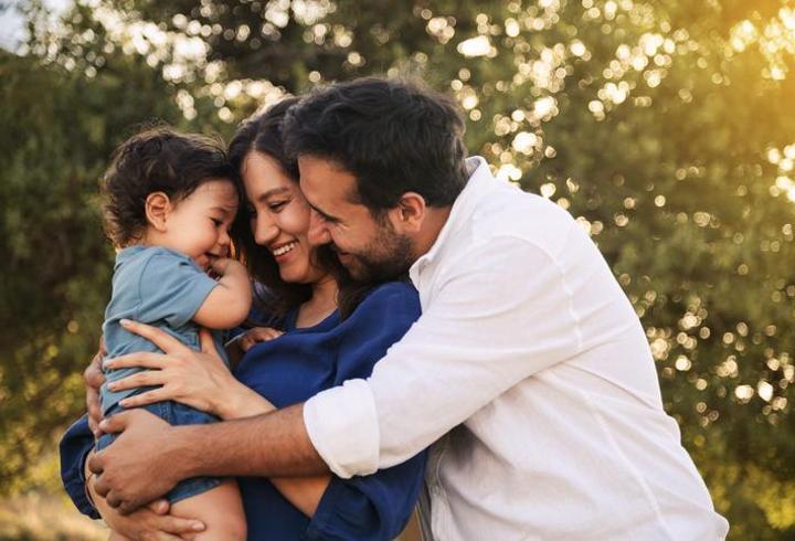 Aile İle İlgili Sözler... Kısa, Uzun, Anlamlı Aile İle İlgili Cümleler...