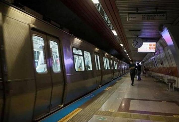 SON DAKİKA... İstanbul'da metro seferlerinde aksama