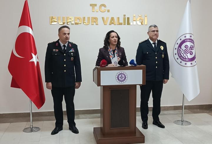 Burdur'da martta uyuşturucuya 11 tutuklama