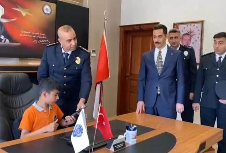 İslahiye İlçe Emniyet Müdürü Taşkır, koltuğunu öğrenciye devretti