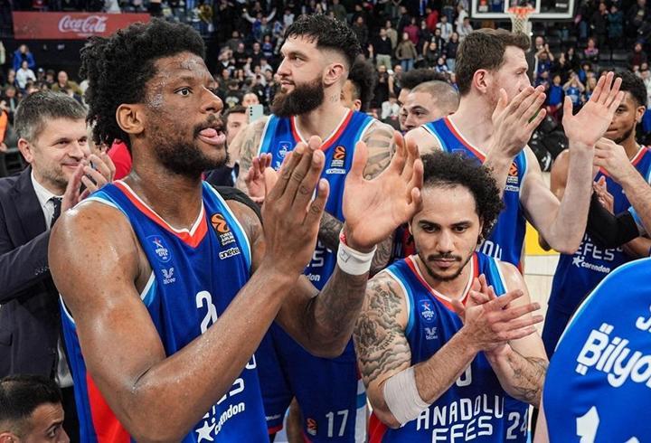 Anadolu Efes, play-off’ta
