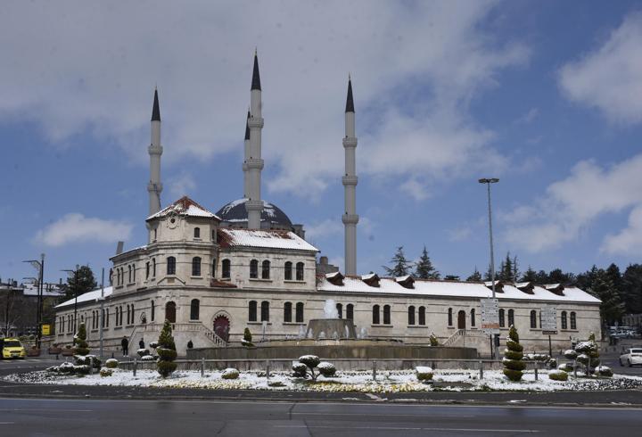 Sivas nisanda eksi 17'yi gördü