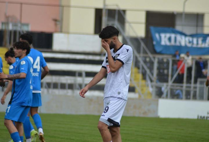 Nazillispor'dan 4 yıl sonra veda