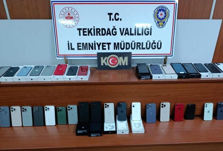  Çerkezköy'de 34 kayıt dışı telefon ele geçirildi