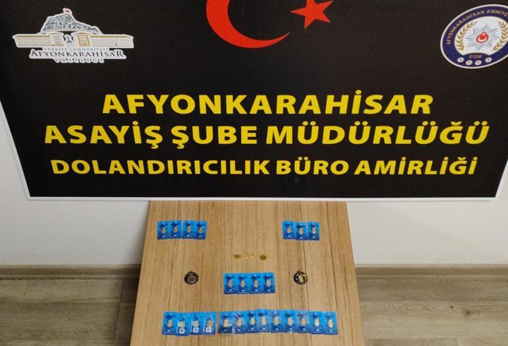 Kuyumculara sahte altın satan 2 kişi yakalandı
