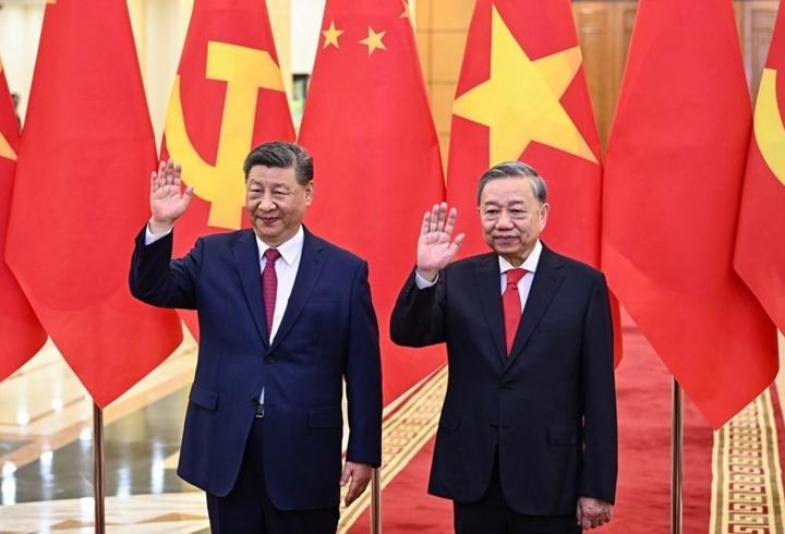 Çin Devlet Başkanı'ndan Vietnam temasları