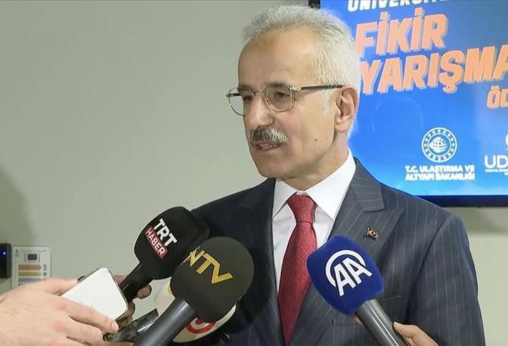 Bakan Uraloğlu'ndan Discord ve Roblox açıklaması