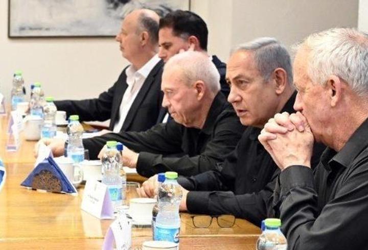 İsrail'de kriz derinleşiyor: Güvenlik toplantısı iptal edildi