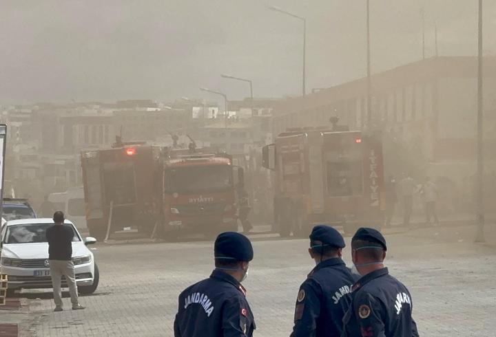 Diyarbakır'da sanayi sitesinde yangın