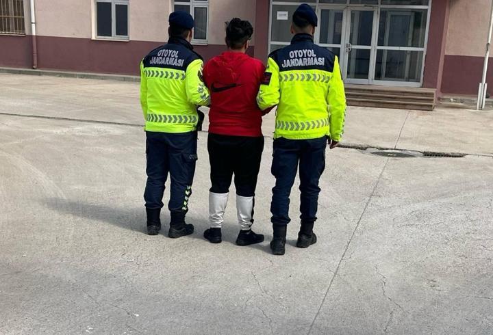 Otobüs Yolcusunun Uyuşturucu Hapları Ele Geçirildi